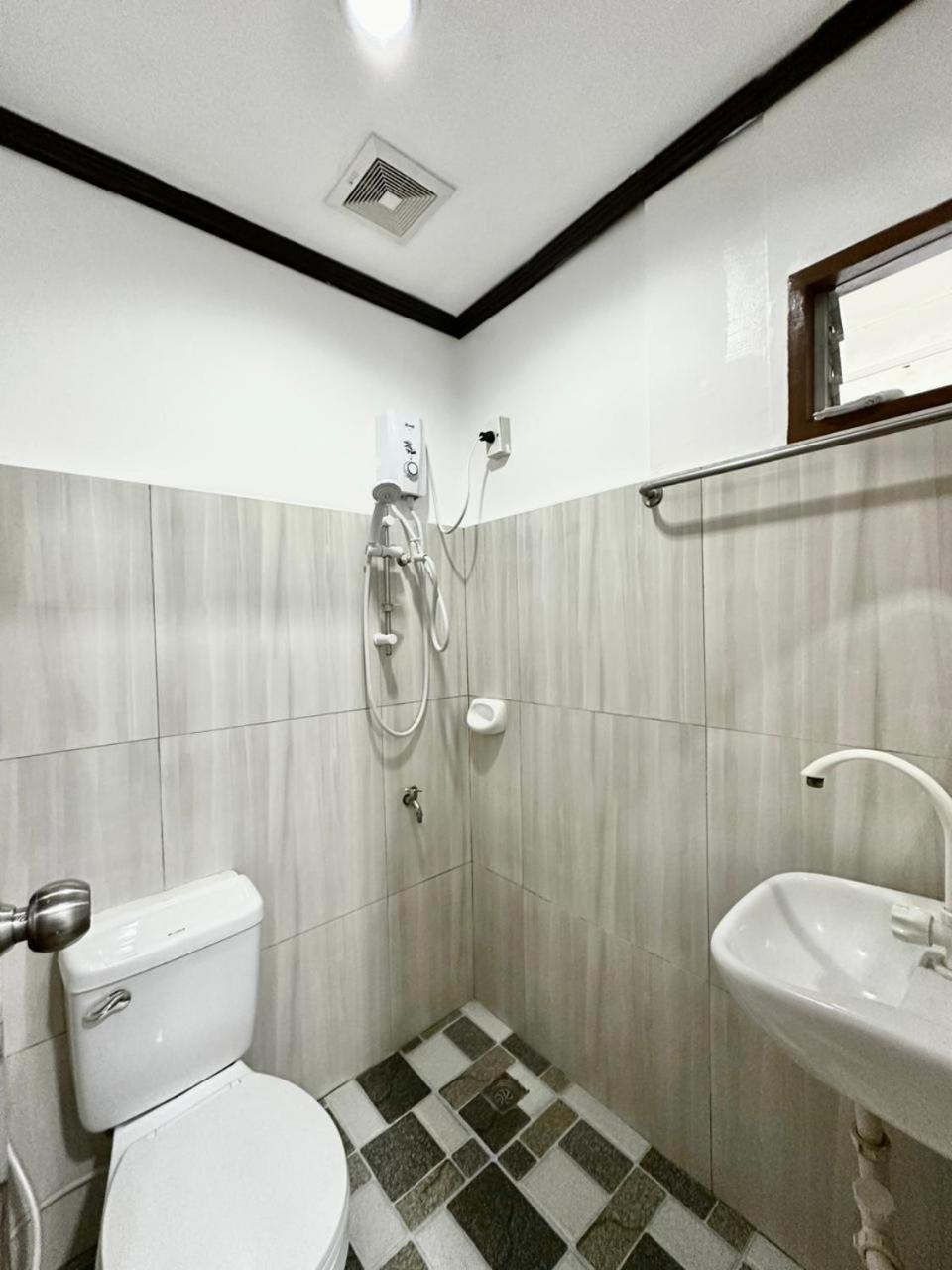 Mayad El Nido Inn Екстериор снимка